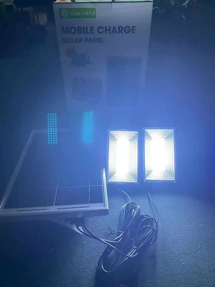 Kit solaire EM-7790 complet avec lampes LED et accessoires