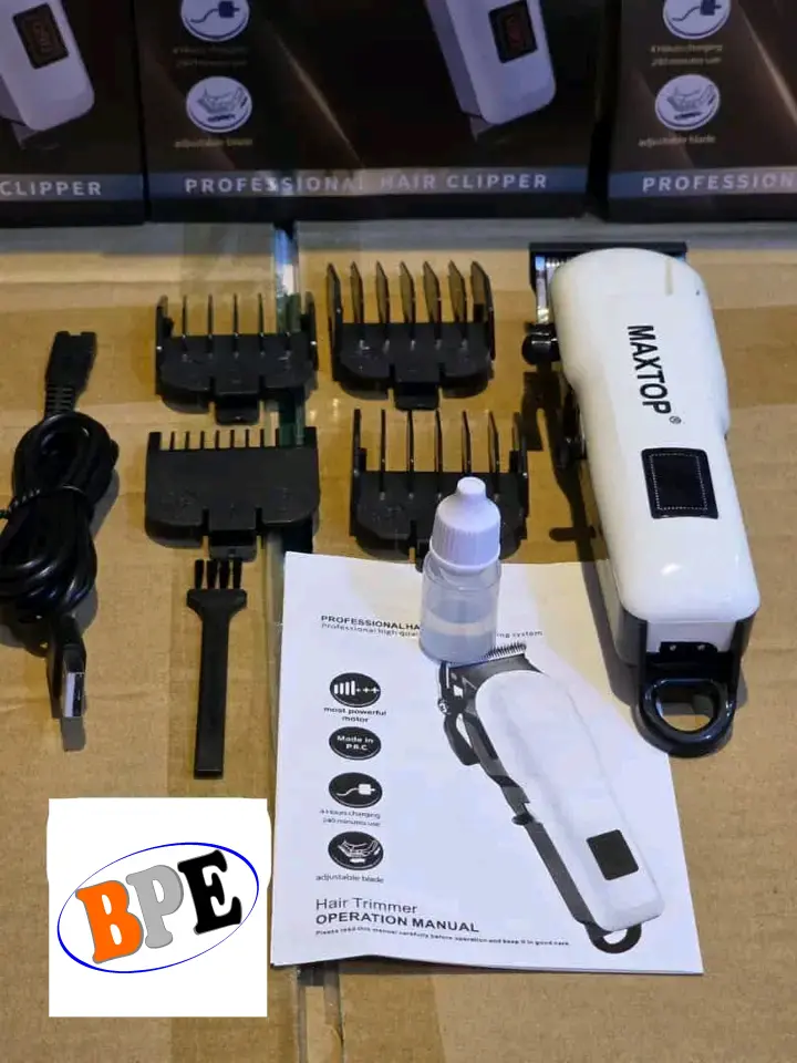 Tondeuse professionnelle Maxtop avec moteur puissant et lame réglable