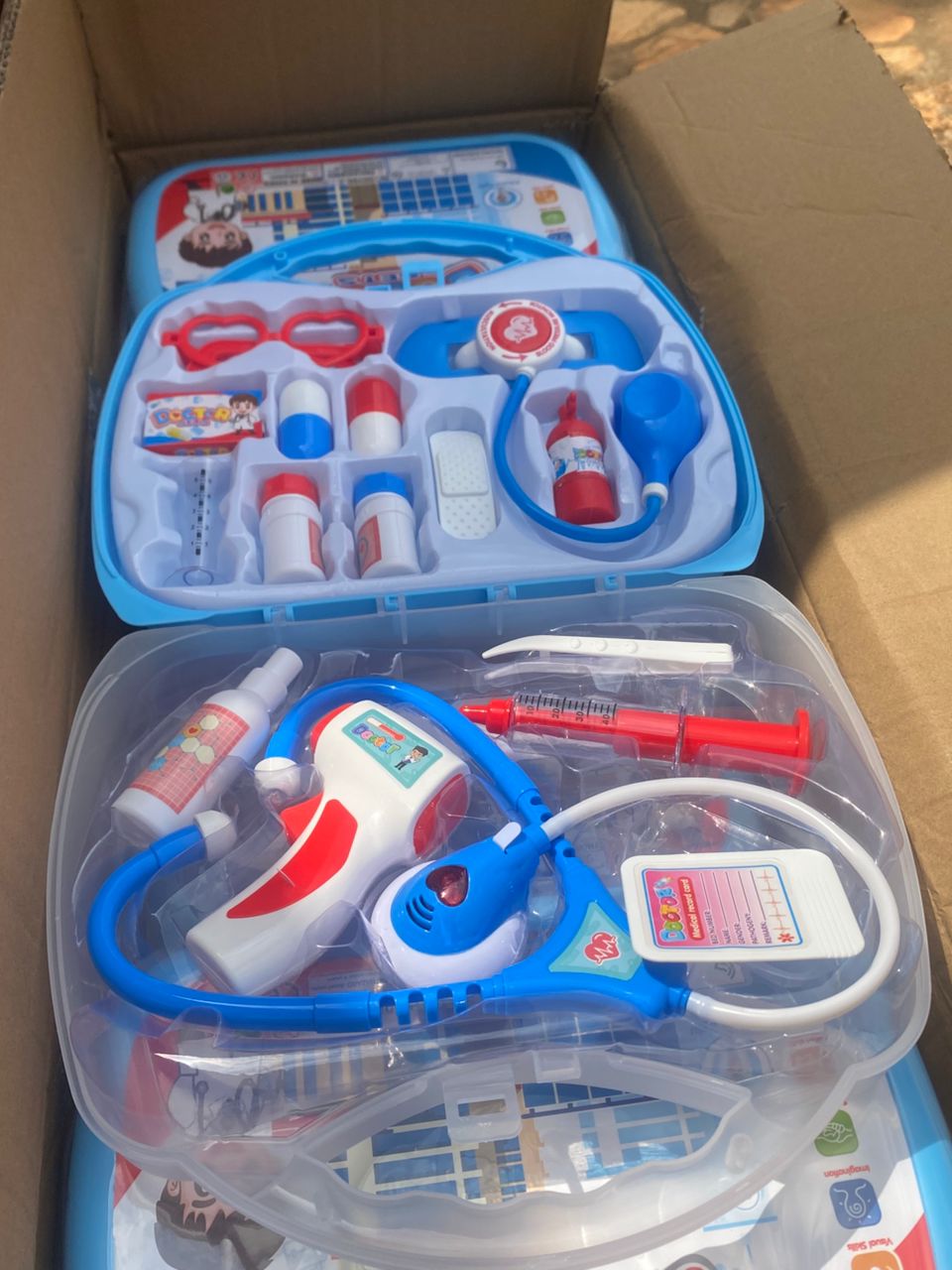 jeu de rôle docteur enfant Bénin