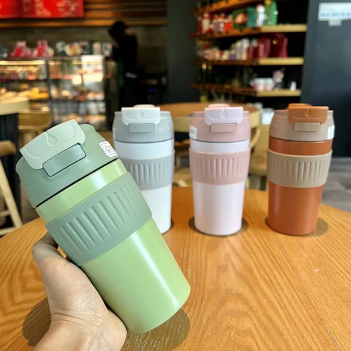 Mug de voyage 500 ml plusieurs coloris