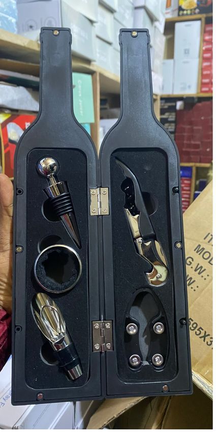 coffret cadeau élégant vin Bénin