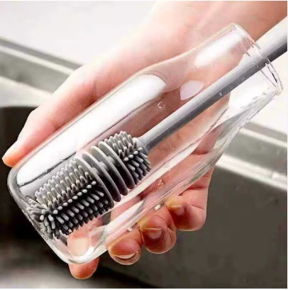 Brosse de nettoyage en silicone pratique