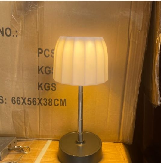 Veilleuse LED moderne abat‑jour parapluie