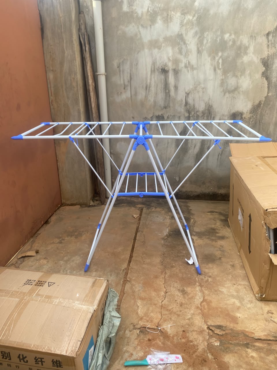 Étendoir à linge pliable métal robuste