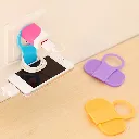 support-mural-pour-téléphone-lors-de-la-recharge.webp