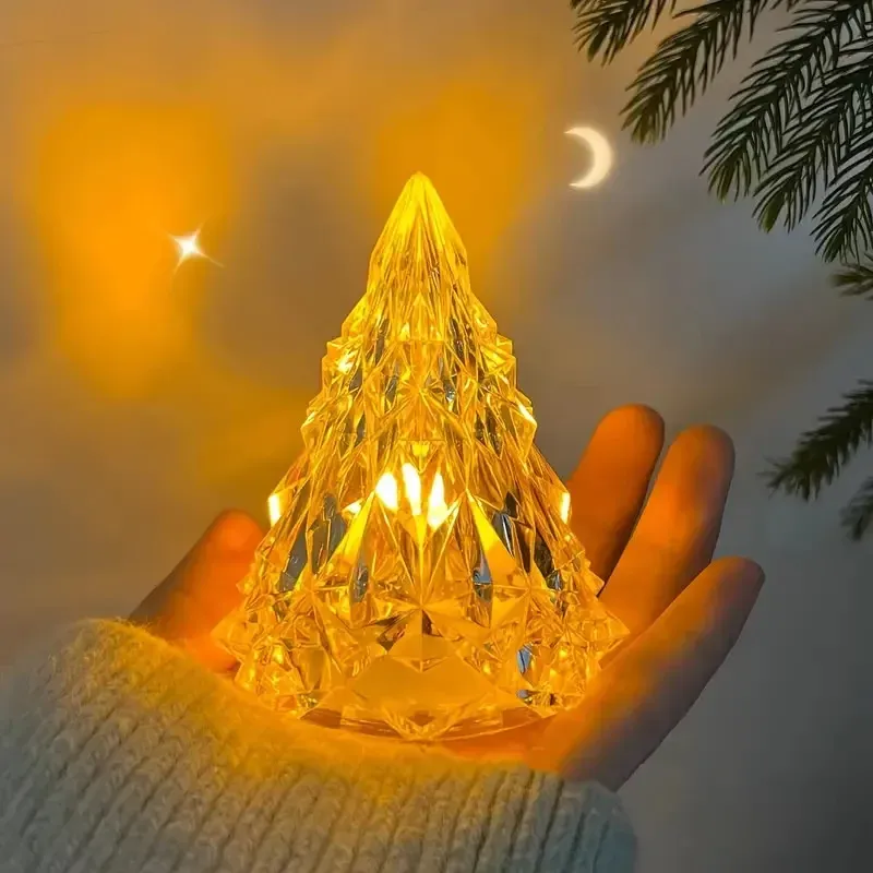 lampes-LED-décoratives-en-forme-de-sapin-cristal-calavi.webp