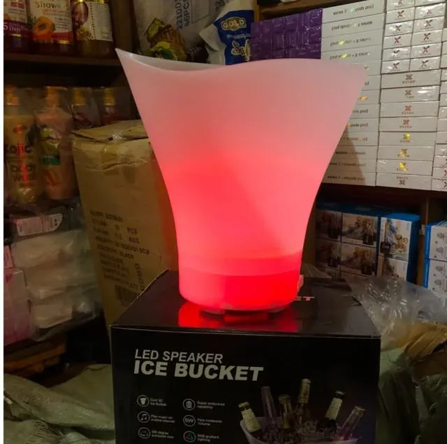 seau-à-glace-LED-avec-haut‑parleur-intégré-image-reelle.webp