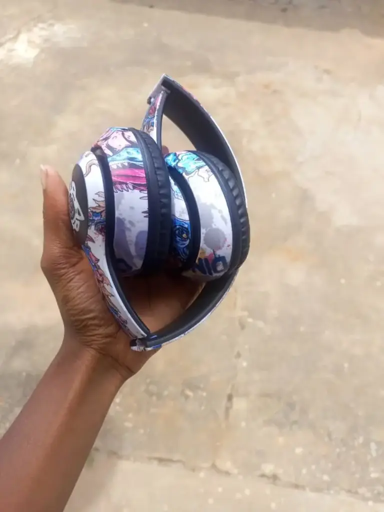 casque-p35-cotonou.webp
