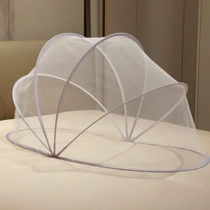 moustiquaire-pour-bebe-1.webp
