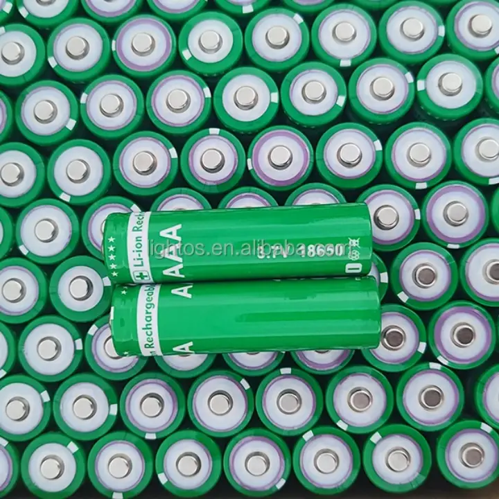 Paire de Batteries Rechargeables Li-ion PUJIMAX – 28650 / AAA – 3.7V 4500mWh